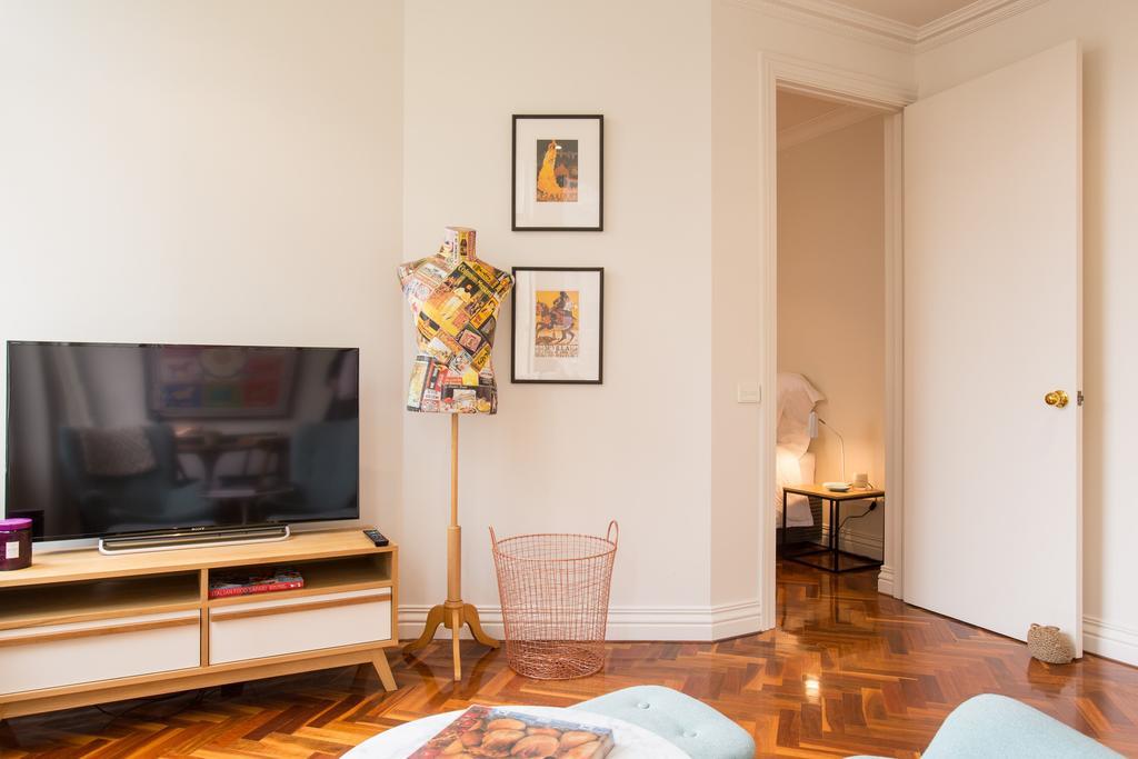 1 Exhibition Apartment Hotel Мелбърн Стая снимка