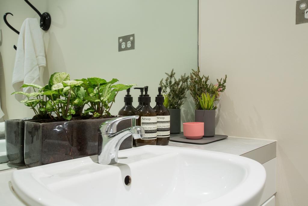 1 Exhibition Apartment Hotel Мелбърн Екстериор снимка